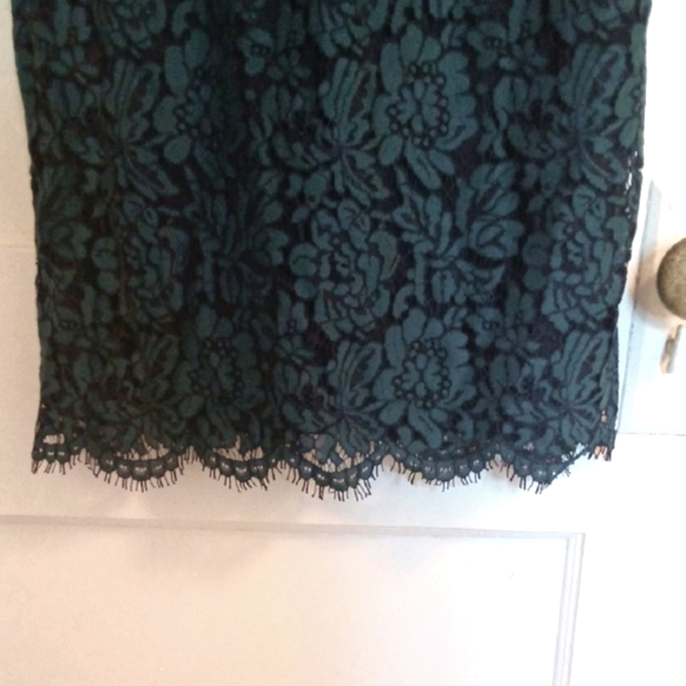 Banana Republic Dark Green Lace Midi Dress - Picture 2 of 12